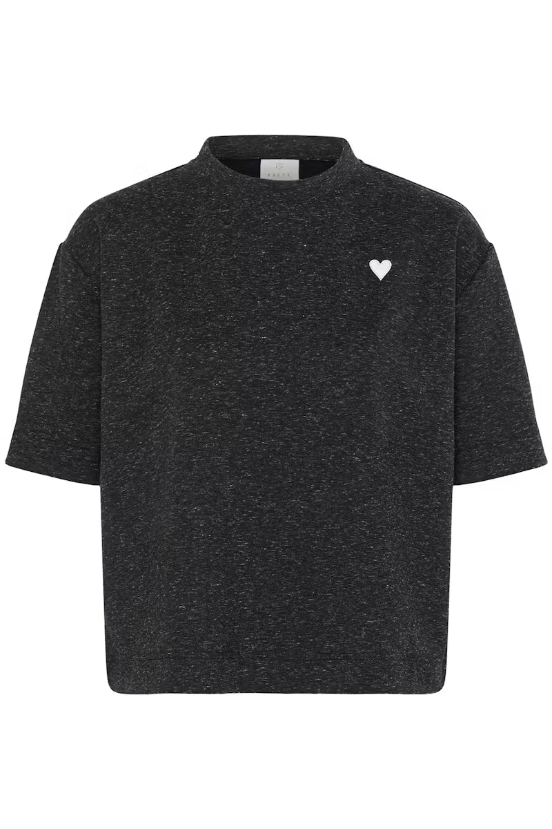 Leslie T-Shirt
