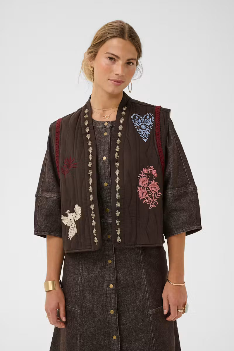 Matic Embroidery vest