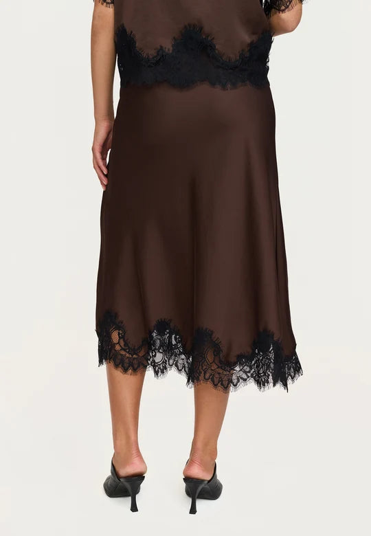 Journee Midi Skirt
