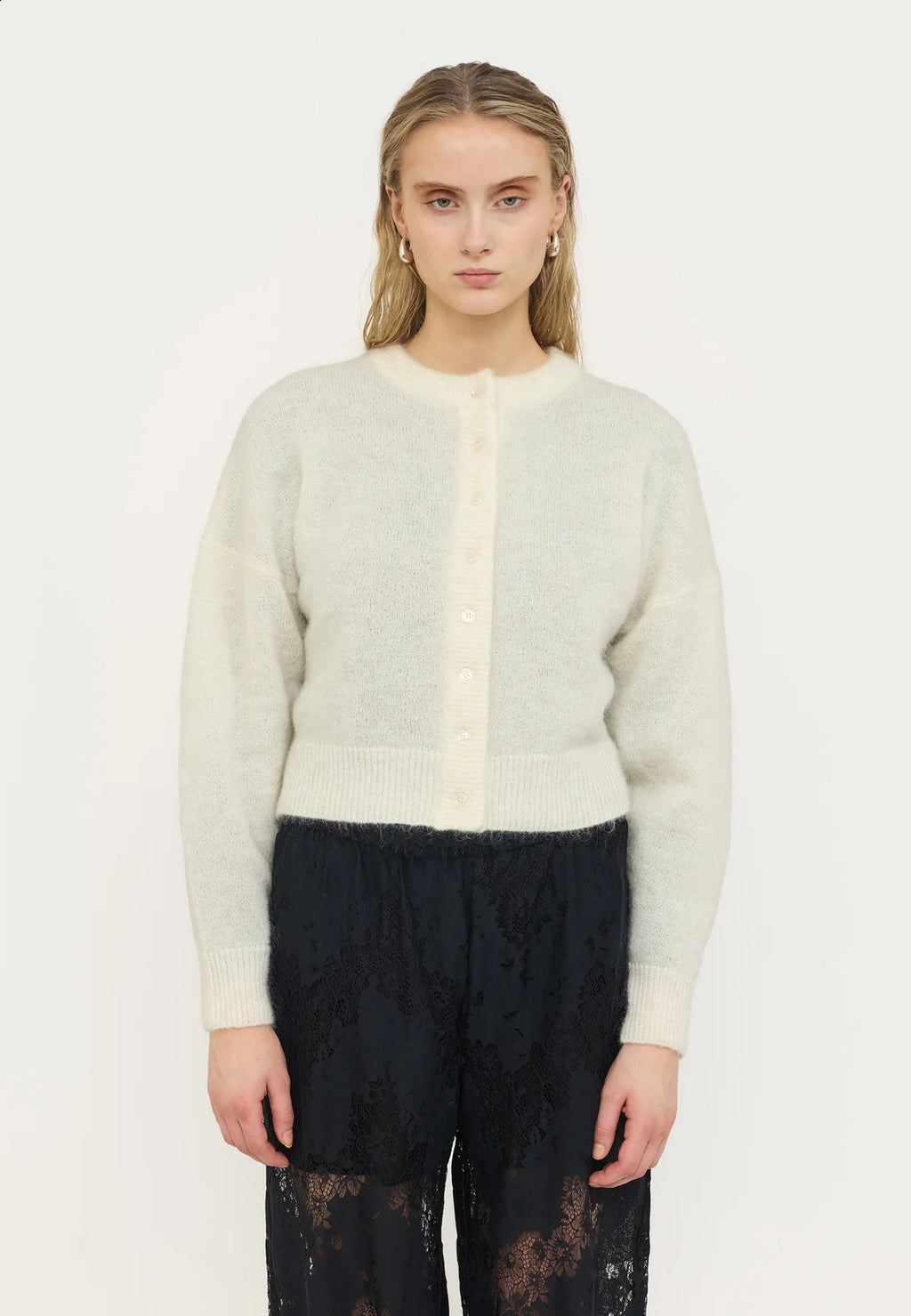 Cameo Cardigan