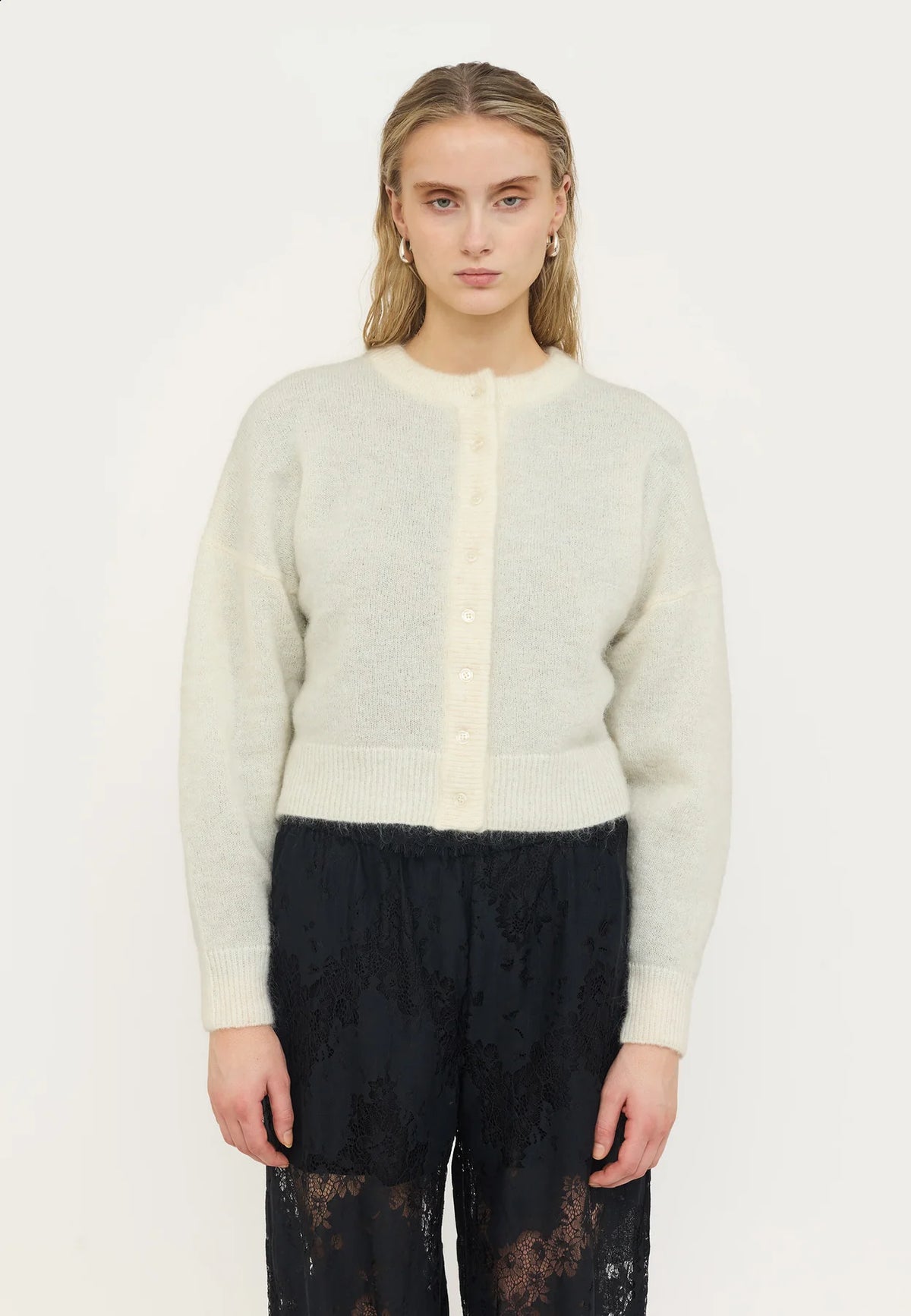 Cameo Cardigan